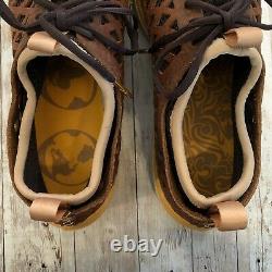 2009 Nike Air Rejuven8 Mens Size 9 Tooled Brown Leather Sample Vented Sneakers