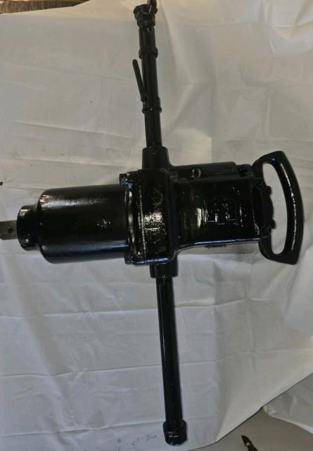 5980 Ingersoll Rand 1&frac12; Impact Wrench, T-handle
