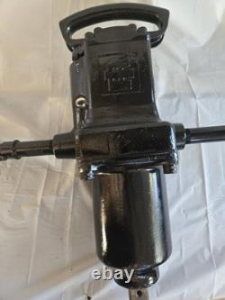 5980 Ingersoll Rand 1½ Impact Wrench, T-Handle