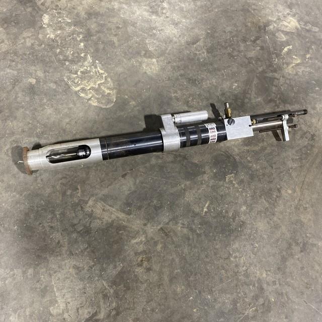 Aro Pneumatic Model 8255-a21-3 Drill