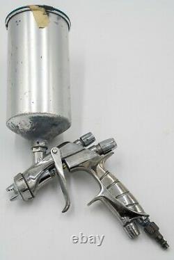 Anest Iwata LS-400 Spray Gun