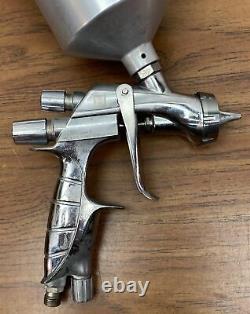 Anest Iwata Supernova WS400 EVO 1.3mm Spray Gun WS-400-01