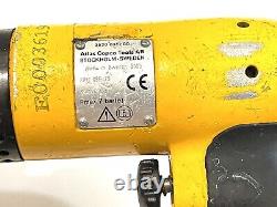 Atlas Copco Pneumatic Recoilless Rivet Gun 2pc Lot 4X & 2X