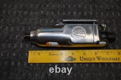 Blue Point AT351 3/8 Heavy Duty Butterfly Compact Air Impact Wrench Box Manual