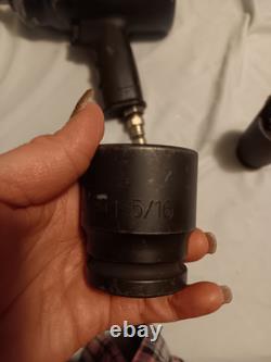 Carquest 1/2 composite air impact wrench with multiple sockets