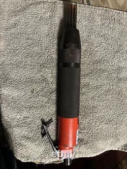 Chicago Pneumatic Industrial Air Needle Scaler