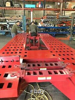 Chief Titan 3 Tower Frame Machine In Great Condition Air Jack Tools Truck Clamp