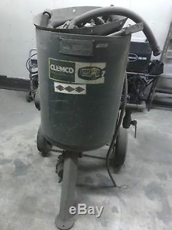 Clemco 600lb Sandblaster Pot