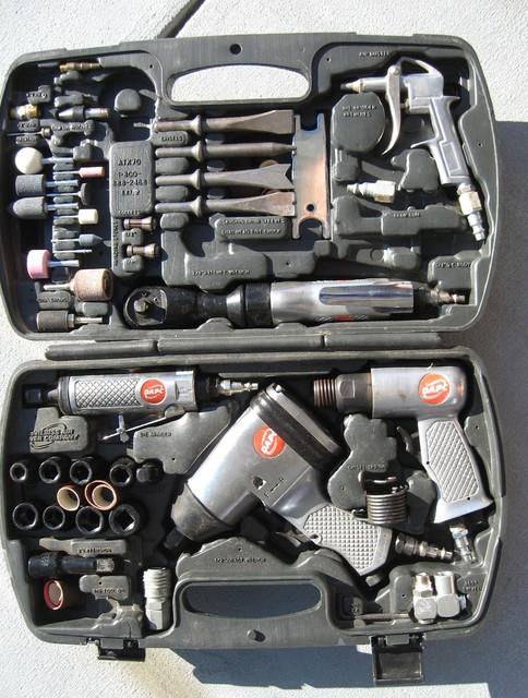 Devilbiss Dapc Pneumatic Tool Kit Atk70, Impact, Grinder, Ratchet, Chisel, Duster