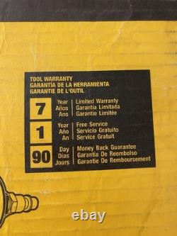 DeWalt DW451S2 16 GA Wide Crown Lathing stapler-Pneumatic Air Tool DeWalt DW451S2 16 GA Wide Crown Lathing stapler-Pneumatic Air Tool