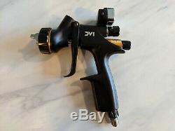 Devilbiss DV1 704520 Clear Coat Gun Used, Like new