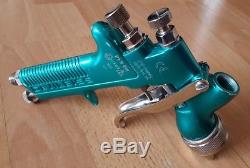 Devilbiss PRI 1.8 primer spray gun complete with brand new cup / pot pri