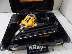 Dewalt DCN692M1 Cordless Nailer Power Tool 633666 E15