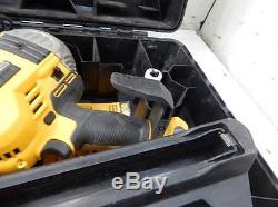 Dewalt DCN692M1 Cordless Nailer Power Tool 633666 E15