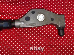 Fsi Pt-100 Air Hydraulic Rivet Gun Fastener/ Cherrymax H753a-456 Pulling Head