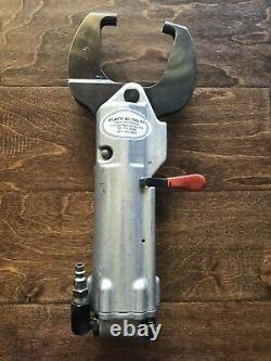 General Pneumatic Tandem CylinderAAlligator Rivet Squeezer 6000A-3 GB-1.51