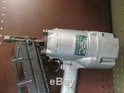 Hitachi Nr83a 3 1/4 Strip Nailer