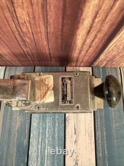 Hutchins 2023 Straight Line Air Sander 2-3/4x8 In PSA 4.4 CFM 3000 SPM USED