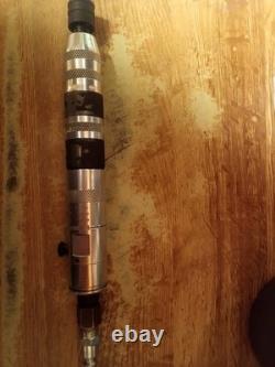 Ingersoll Rand 1/4 air driver Push start variable speed with reverse Ingersoll Rand 1/4 air driver Push start variable speed with reverse