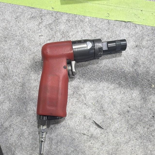 Ingersoll Rand 2 Step Drill 2600 Rpm. With Quick Chuck