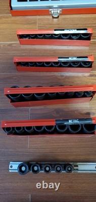 Ingersoll Rand 3/8 & 1/2 drive pneumatic tool set (very light usage)