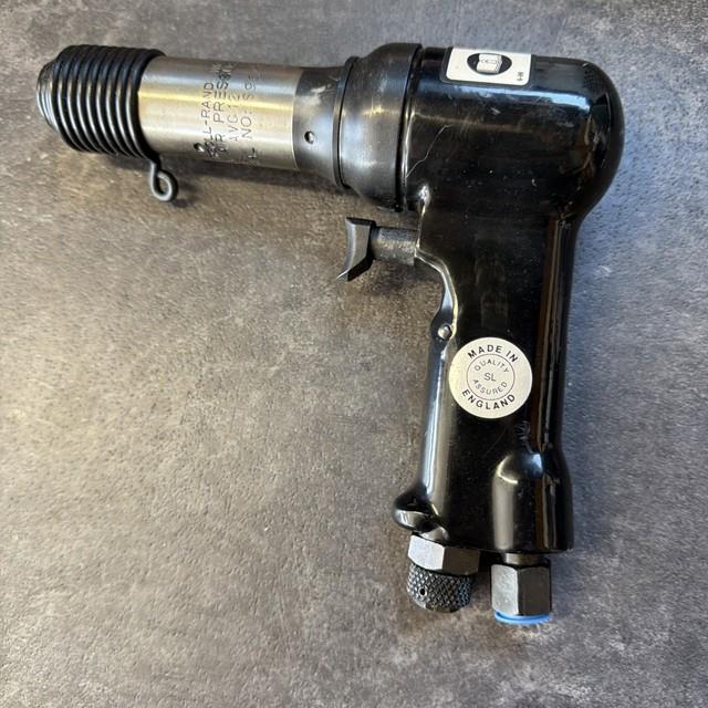 Ingersoll Rand Avc12 3/8in Shank 2100 Bpm Pneumatic Air Riveter Made In England