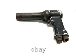 Ingersoll Rand AVC13 pneumatic Rivet Gun. 401 Shank