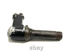 Ingersoll Rand AVC13 pneumatic Rivet Gun. 401 Shank