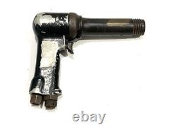 Ingersoll Rand AVC13 pneumatic Rivet Gun. 401 Shank