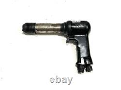 Ingersoll Rand AVC13 pneumatic Rivet Gun. 401 Shank NEW Ingersoll Rand AVC13 pneumatic Rivet Gun. 401 Shank NEW