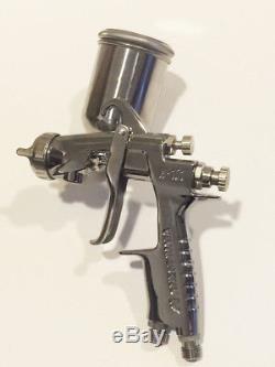 Iwata Spray Gun W-101, Superb condition