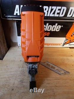 Lightly Used Paslode CF325 Cordless 30 Degree Framing Nailer 902200