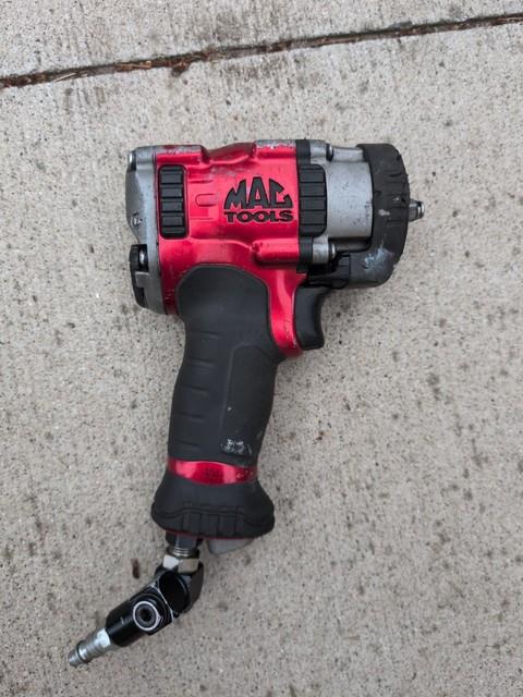 Mac Tools Mpf990381 High Performance 3/8 Air Impact Wrench With Led & Mac Swivel