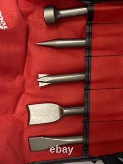 Mac Tools MPH1911K Long Barrel Air Hammer& 5-Piece Chisel Kit 2400BPM- pre-owned