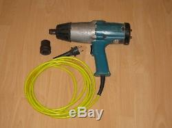 Makita 6906 Schlagschrauber 3/4 Zoll 600 Nm LKW Werkstatt