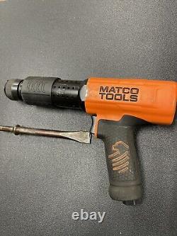 Matco Tools MT2916 Long Barrel Pneumatic Air Hammer Orange With 1 Bit