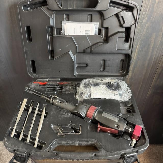 Matco Tools Reciprocating Air Saw Gear Driven Kit With Accessories Mt2219