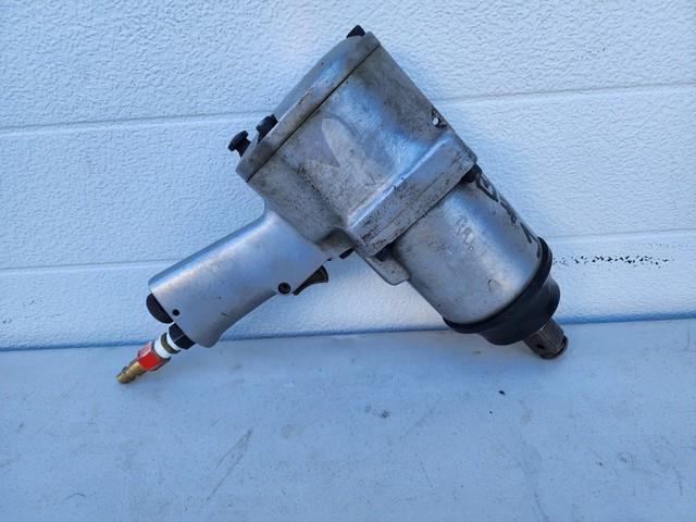 Milwaukee Heavy Duty Pneumatic Impact Wrench 3/4 Model Mp 155