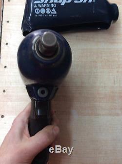 Navy Blue Snap-On MG725 1/2 Drive Air-Powered Impact Wrench with Silicone Cover