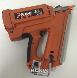 PASLODE 900420 CORDLESS FRAMING NAILER NAIL GUN Case Batteries Charger Build