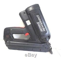 Paslode Impulse Cordless Framing Nailer Nail Gun & Charger, Case, IM300/75N