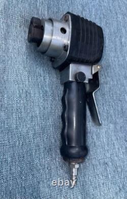 Pneumatic 3/8 Inch Air Tools LOT of EIGHT Air Tools MasterGrip and Misc