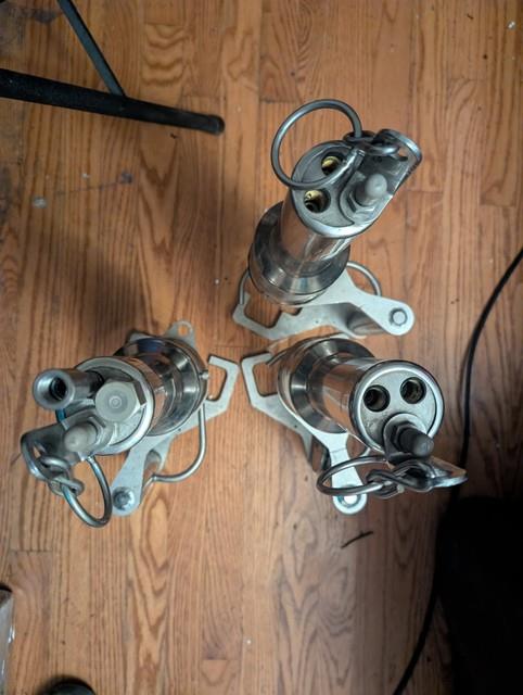 Pneumatic Air Motor With Attachments Unidentified Industrial Machine