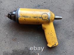 Pneumatic Stud Guns Pneumatic Stud Guns