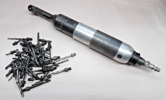 Rockwell 90 Degree Threaded Angle Drill 1/4-28 With 50 Bits Aircraft Tools