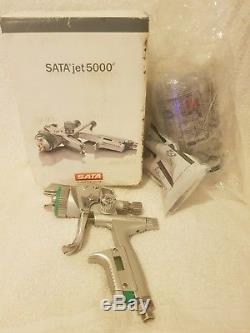SATA JET 5000 HVLP 1,3 DIGITAL spraygun, mint condition