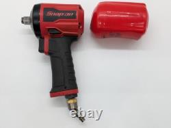 SNAP-ON PT350 3/8 DRive Stubby Air Impact Wrench with Boot Red (EC1035706) SNAP-ON PT350 3/8 DRive Stubby Air Impact Wrench with Boot Red (EC1035706)