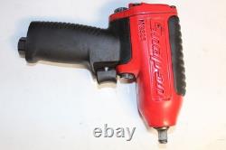 SNAP-ON TOOLS MG325 3/8 Drive Air Impact Wrench (Red) SNAP-ON TOOLS MG325 3/8 Drive Air Impact Wrench (Red)