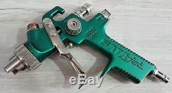 Sata Satajet NR 95 1.3 HVLP spraygun with a brand new spray gun cup / pot