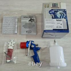 Sata satajet 3000 b spray gun 1.3 RP limited ed. + brand new spraygun cup / pot